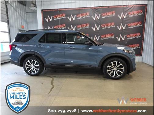 2025 Ford Explorer ST-Line