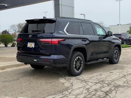2025 Toyota Sequoia SR5