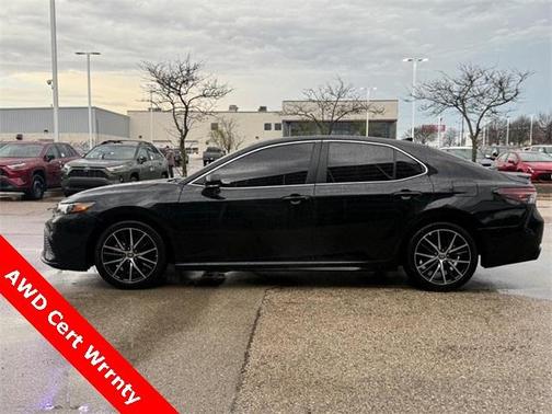 2023 Toyota Camry SE