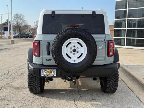 2023 Ford Bronco Heritage Edition