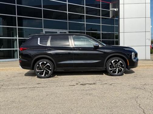 2022 Mitsubishi Outlander SE 2.5 2WD
