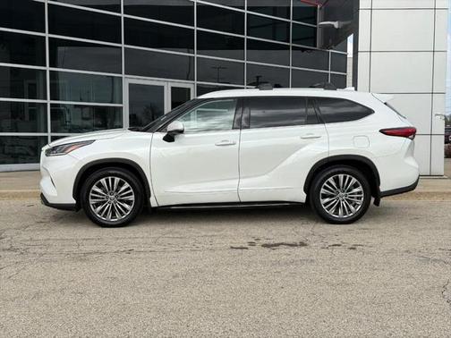 2021 Toyota Highlander Platinum