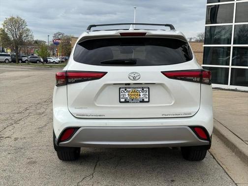 2021 Toyota Highlander Platinum