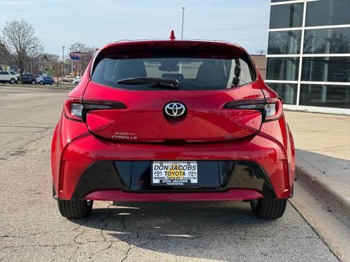 2023 Toyota Corolla Hatchback SE