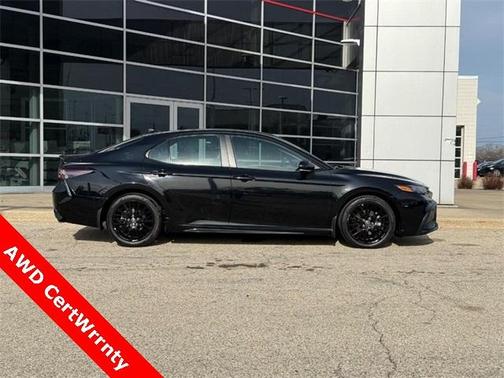 2022 Toyota Camry SE Nightshade