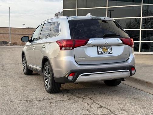 2020 Mitsubishi Outlander SEL