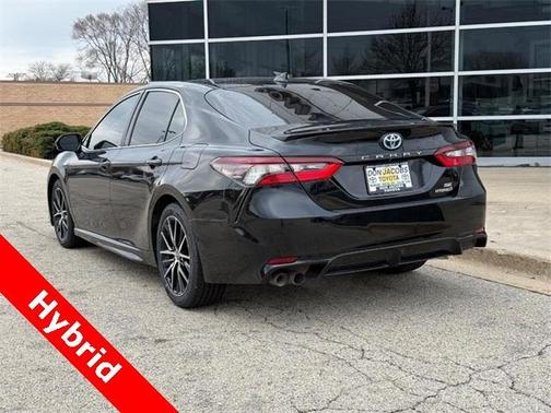 2021 Toyota Camry Hybrid SE
