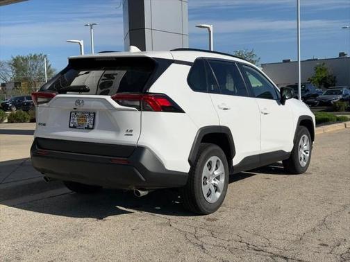 2019 Toyota RAV4 LE