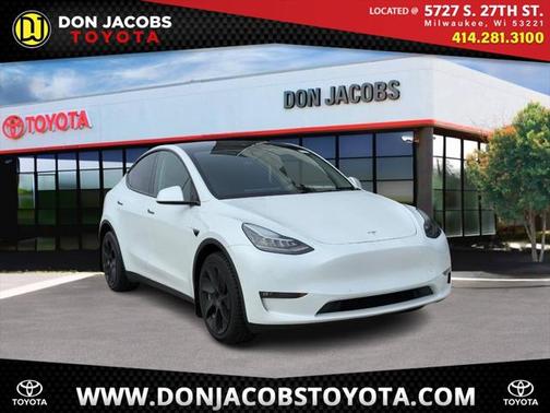 2022 Tesla Model Y Long Range Dual Motor All-Wheel Drive