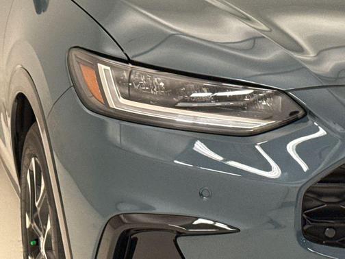 Pearl 2026 Honda HR-V EX-L