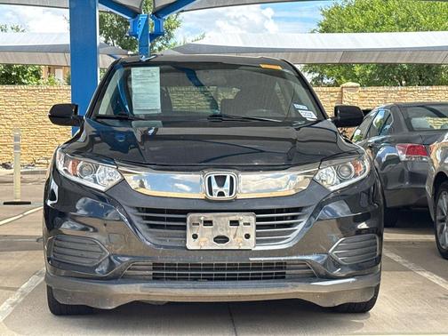 Crystal Black Pearl 2022 Honda HR-V LX