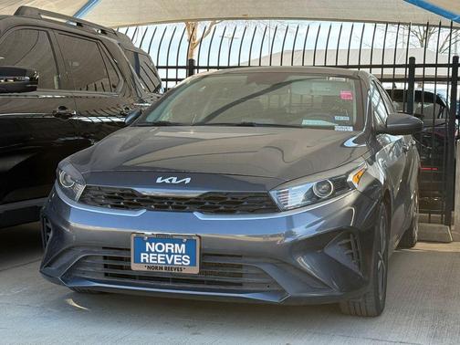 2023 Kia Forte LXS