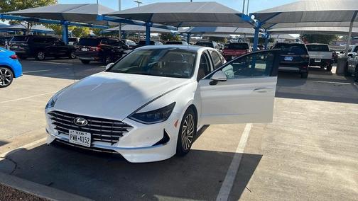 2022 Hyundai SONATA Hybrid Limited