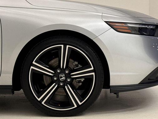 Solar Silver Metallic 2025 Honda Accord Hybrid Sport