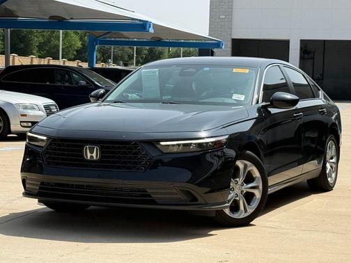 Crystal Black Pearl 2023 Honda Accord LX