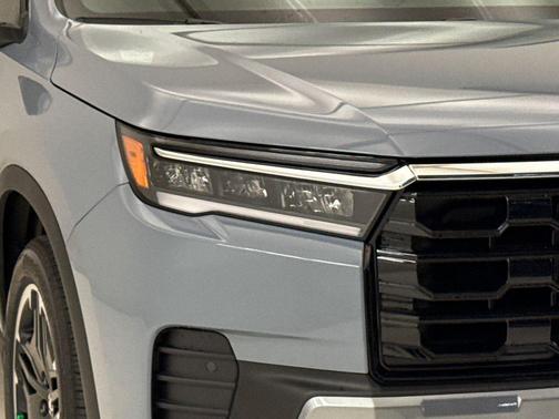 Sonic Gray Pearl 2026 Honda Pilot Touring S