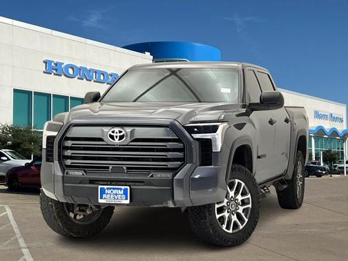 2023 Toyota Tundra SR5
