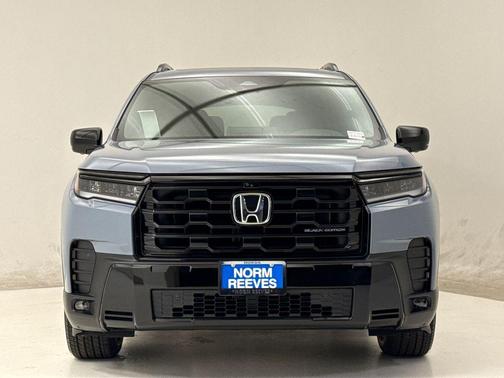 Sonic Gray Pearl 2026 Honda Pilot Black Edition