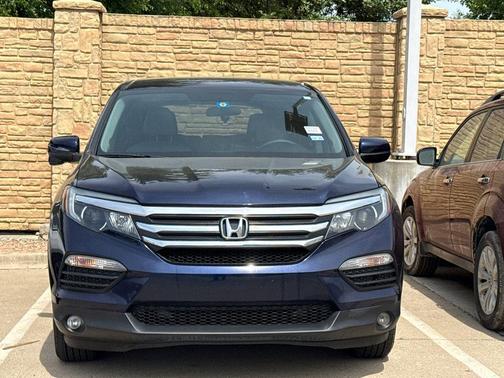 Obsidian Blue Pearl 2017 Honda Pilot EX