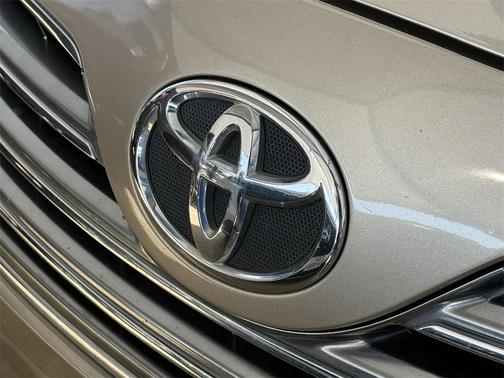 2009 Toyota Camry Hybrid 