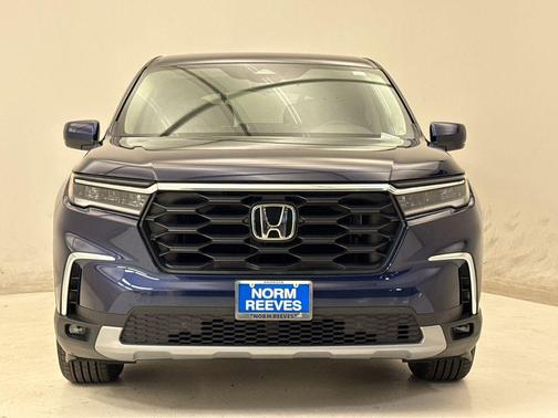 Obsidian Blue Pearl 2025 Honda Pilot Sport