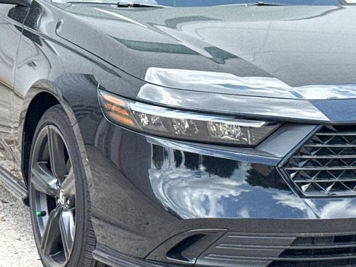 Crystal Black Pearl 2025 Honda Accord Hybrid Sport-L
