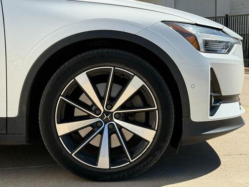 2022 Polestar 2 Long Range Dual Motor