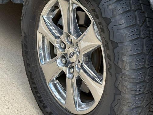 Agate Black Metallic 2019 Ford F-150 XLT