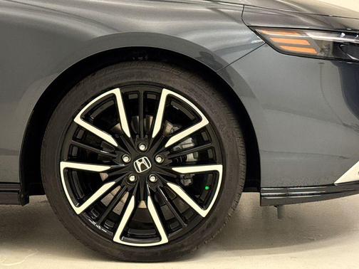 Meteorite Gray Metallic 2026 Honda Accord Hybrid Touring