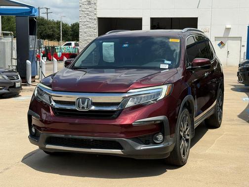 Deep Scarlet Pearl 2021 Honda Pilot Touring 8-Passenger