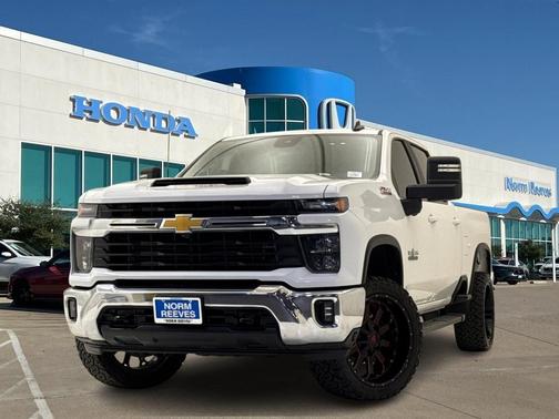 2024 Chevrolet Silverado 2500 LT