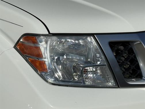 2018 Nissan Frontier Desert Runner