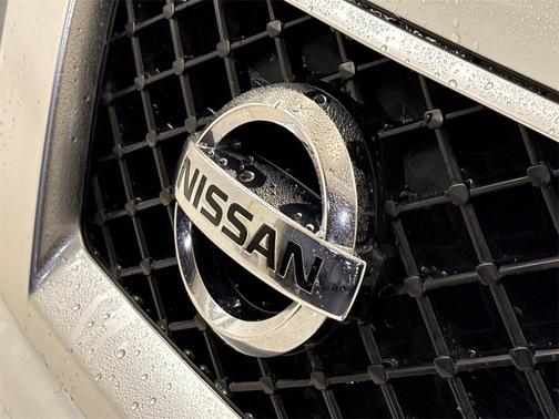 2018 Nissan Frontier Desert Runner