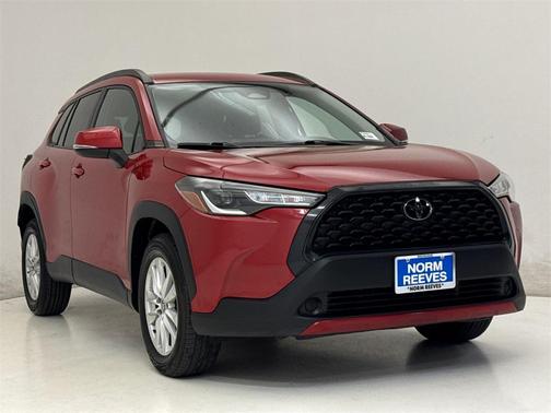 2023 Toyota Corolla Cross LE