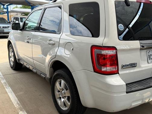 Oxford White 2010 Ford Escape Limited