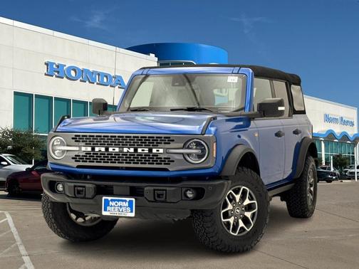 2023 Ford Bronco Badlands