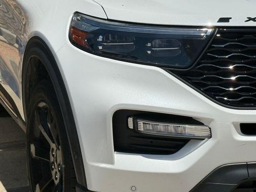 Star White 2021 Ford Explorer ST