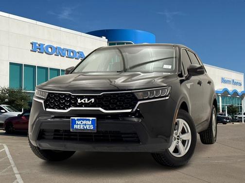 2022 Kia Sorento LX