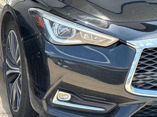 Black Obsidian 2018 INFINITI Q60 3.0t LUXE