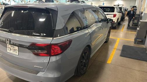 2023 Honda Odyssey Sport