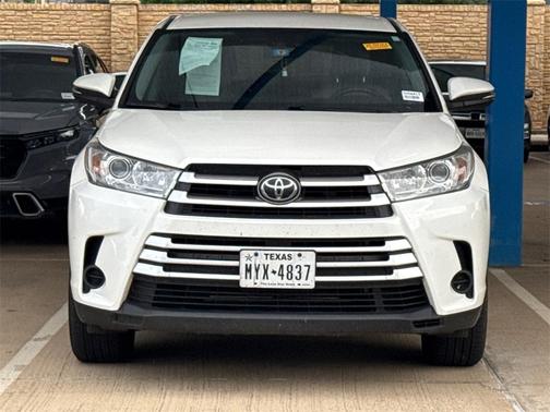 2019 Toyota Highlander LE