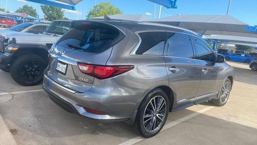 2017 INFINITI QX60 Base