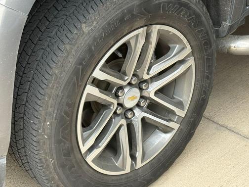 Satin Steel Metallic 2019 Chevrolet Colorado LT