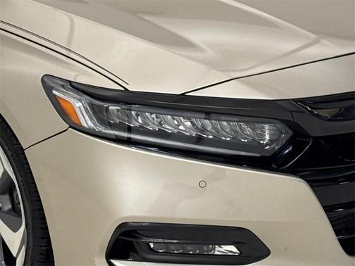 2020 Honda Accord Touring 2.0T