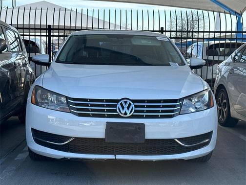 2012 Volkswagen Passat 2.5 SEL