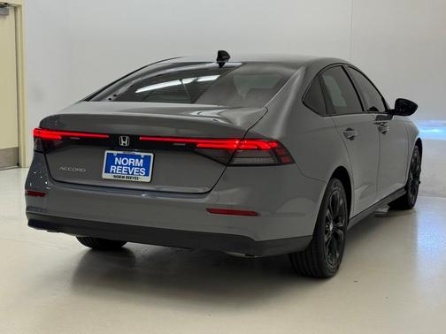 2025 Honda Accord SE