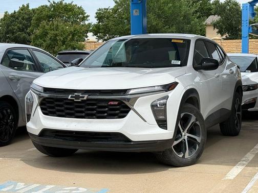 Summit White 2025 Chevrolet Trax 1RS