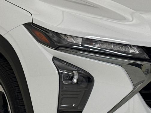 Summit White 2025 Chevrolet Trax 1RS