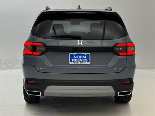 2025 Honda Pilot Elite