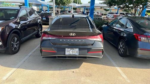 2024 Hyundai ELANTRA SEL